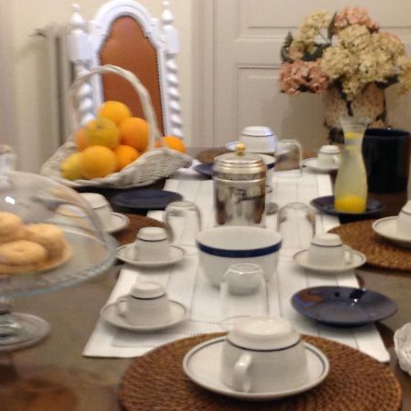 Magnolia Bed & Breakfast กาซาเล มอนแฟร์ราโต ภายนอก รูปภาพ