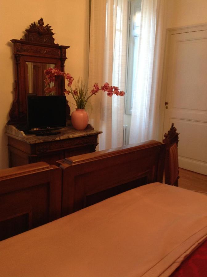 Magnolia Bed & Breakfast กาซาเล มอนแฟร์ราโต ภายนอก รูปภาพ
