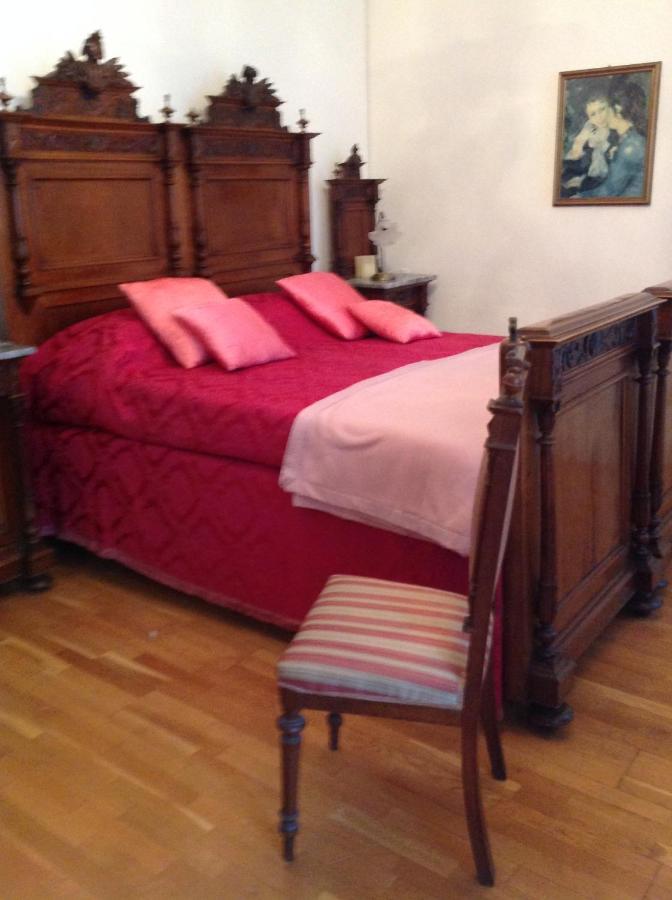 Magnolia Bed & Breakfast กาซาเล มอนแฟร์ราโต ภายนอก รูปภาพ