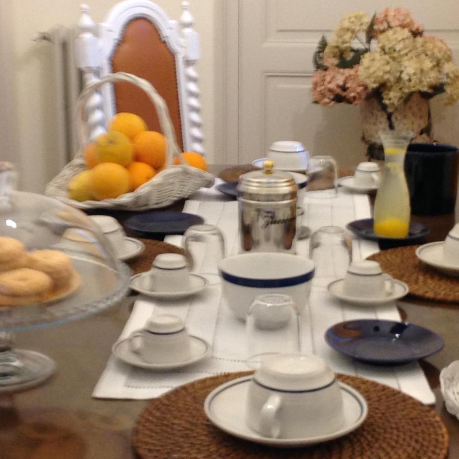 Magnolia Bed & Breakfast กาซาเล มอนแฟร์ราโต ภายนอก รูปภาพ